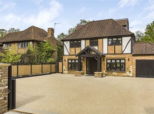 Detached house for sale in Great North Road, Brookmans Park, Hertfordshire AL9