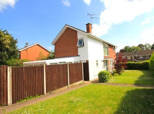 Detached house to rent in Abinger Way, Norwich NR4