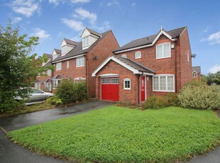 Detached house to rent in Greensbridge Gardens, Westhoughton BL5