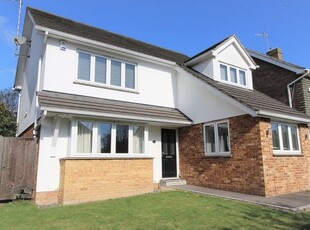 Detached house to rent in Princes Way, Hutton, Brentwood CM13