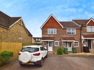 End terrace house to rent in Lyntons, Pulborough RH20