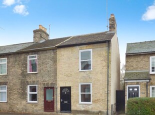 End terrace house to rent in Out Westgate, Bury St. Edmunds IP33
