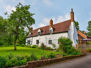 Farmhouse for sale in Longdon, Tewkesbury GL20