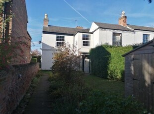 Flat to rent in 4 Walnut Tree Lane, East Bridgford, Nottingham NG13
