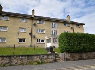 Flat to rent in Clifton Road, Lossiemouth IV31