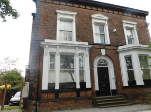 Flat to rent in Crosby Road South, Waterloo, Liverpool L22