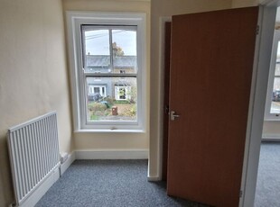 Flat to rent in Earlham Road, Norwich NR2