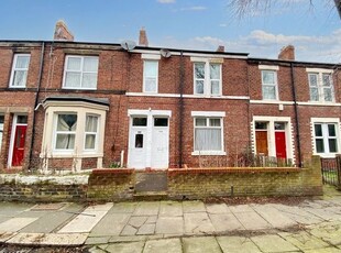 Flat to rent in Holly Avenue, Wallsend NE28