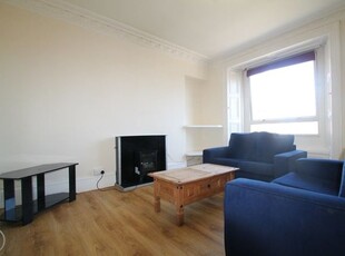 Flat to rent in Springhill, Dundee DD4