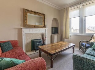 Flat to rent in St Clair Place, Edinburgh EH6
