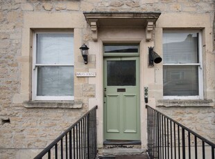 Flat to rent in Upper East Hayes, Bath BA1