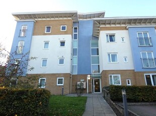 Flat to rent in Walden Court, Canterbury CT2
