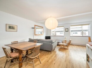 Maisonette to rent in Fellows Road, Belsize Park NW3
