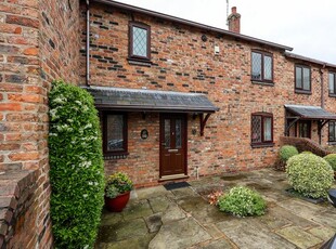 Mews house for sale in Roan Court, Macclesfield SK11