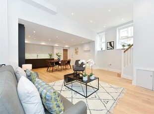 Property to rent in Rutland Mews, London NW8