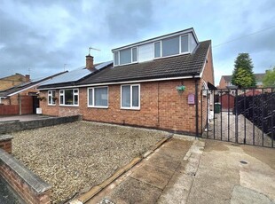 Semi-detached bungalow to rent in Dovedale Road, Thurmaston, Leicester LE4
