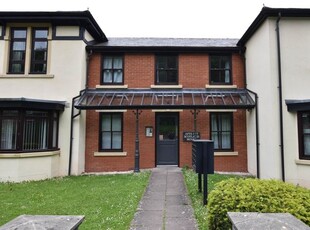 Flat to rent in Cowleigh Road, Malvern WR14