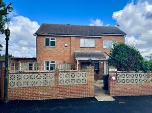 Semi-detached house to rent in Lower Higham Road, Gravesend DA12
