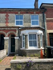 Terraced house to rent in Beaconsfield Avenue, Dover CT16