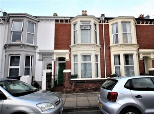 Terraced house to rent in Margate Road, Southsea PO5