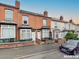 Terraced house to rent in Parkhill Road, Smethwick B67