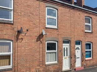 Terraced house to rent in Pickard Street, Warwick CV34