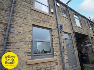 Terraced house to rent in Upper Bell Hall, Halifax, West Yorkshire HX1