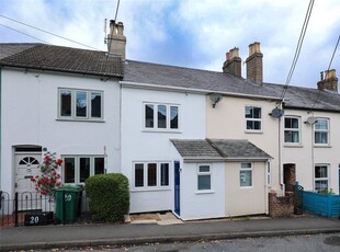 Terraced house to rent in Vicarage Road, Alton, Hampshire GU34
