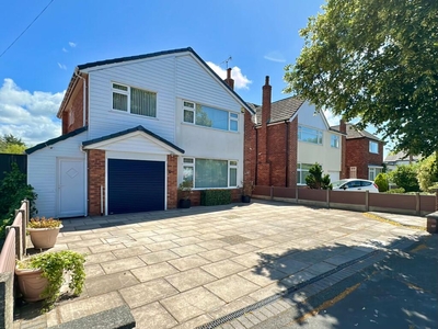 4 bedroom detached house for sale in Woodlands Road, Formby, Liverpool, L37