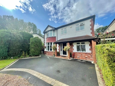 3 bedroom detached house for sale in Thorn Drive, Moss Nook, M22