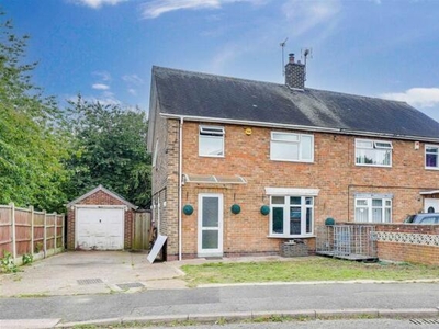 3 Bedroom Semi-detached House For Sale In Bestwood, Nottinghamshire