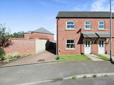 3 bedroom semi-detached house for sale in Mendip Avenue, Lincoln, LN6