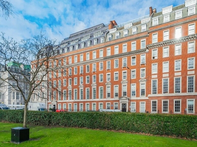 5 bedroom penthouse for sale in Grosvenor Square, Mayfair, London, W1K