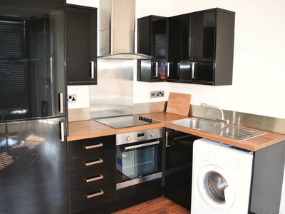 1 bedroom flat for rent in Mansel Street, City Centre, Swansea, SA1