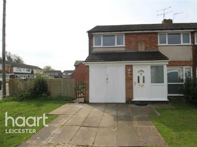 3 bedroom semi-detached house for rent in Briar Meads , Oadby Available NOW, LE2