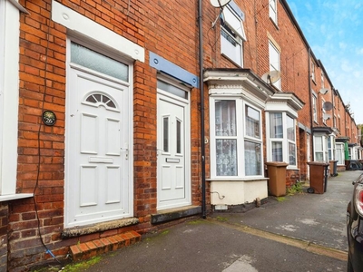 3 bedroom terraced house for sale in Cromwell Street, Lincoln, LN2