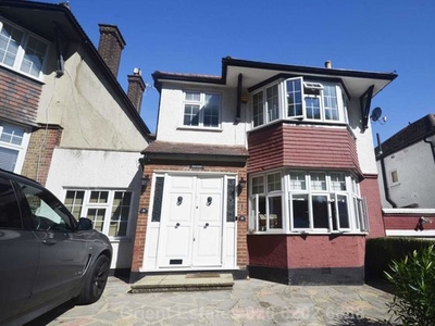 4 bedroom detached house for sale London, NW2 6RH