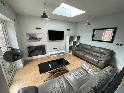6 bedroom terraced house for rent in Arnold Street, Derby, Derbyshire, DE22