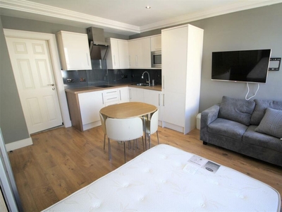 1 bedroom private hall for rent in St. Leonards Gate, Lancaster, LA1