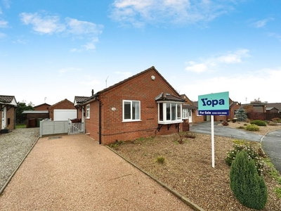 2 bedroom detached bungalow for sale in Acer Court, Lincoln, LN6