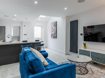 1 bedroom flat share for rent in De La Beche Street, Swansea, Wales, SA1