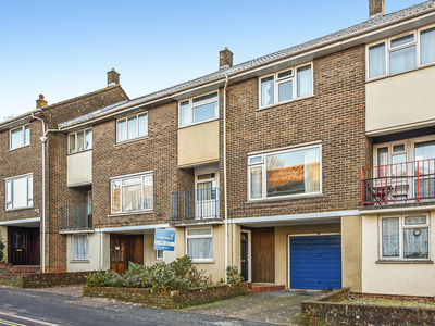 4 bedroom terraced house for rent in Wales Street, Winchester, SO23