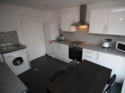 Shared accommodation to rent in Ashfield Road, Aigburth L17