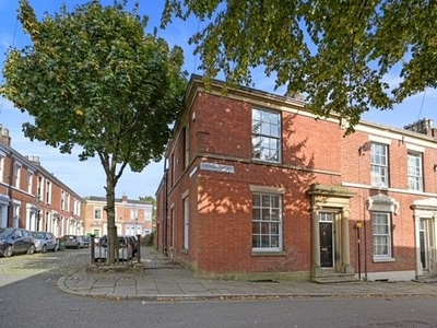 Terraced house to rent in Avenham Terrace, Preston PR1