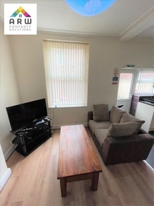 Terraced house to rent in Claremont Road, Liverpool, Merseyside L15