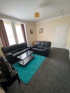 Terraced house to rent in Gainsborough Road, Wavertree, Liverpool L15