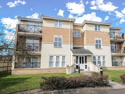 2 Bed Flat/Apartment For Sale in Thatcham, Berkshire, RG19 - 4847119