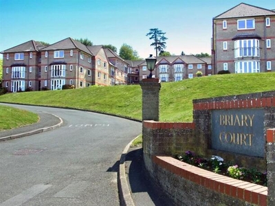 2 Bedroom Apartment For Sale In Cowes