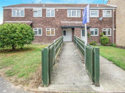 2 Bedroom Apartment For Sale In Lowestoft
