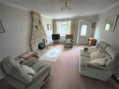 2 Bedroom Bungalow For Sale In Worle